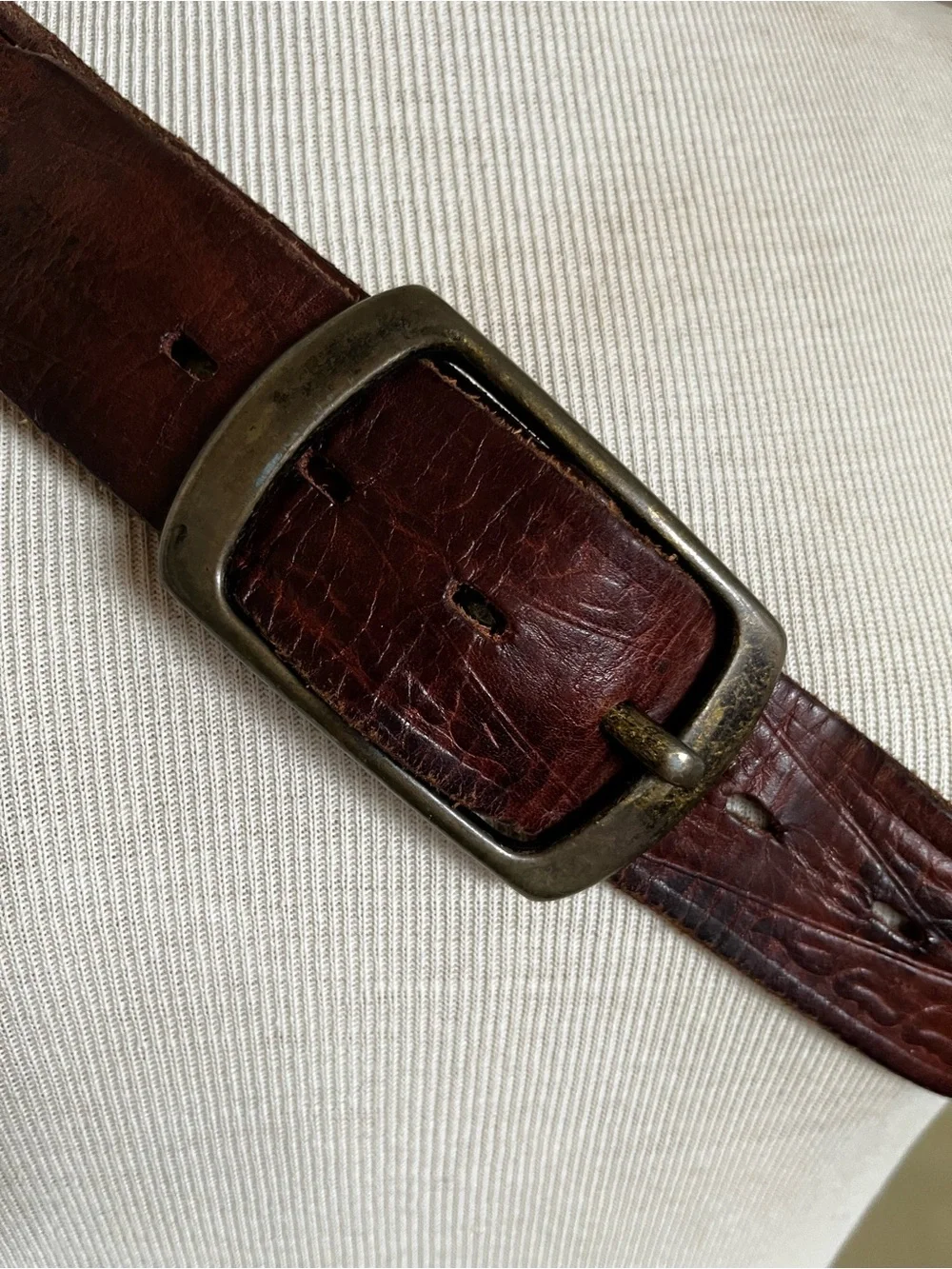 Vintage Leather Belt with Brass Ring Adornment and Buckle Size 38 - Picture 3 of 14